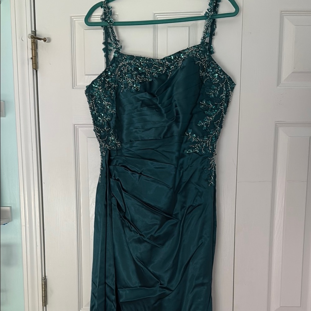 Emerald Asymmetrical Ruched Prom Dress